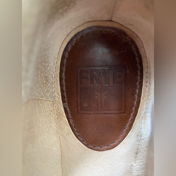FRYE Emma Honeycomb Stud Flats Size: 7 - Picture 3 of 7